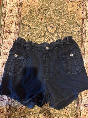 Free People Priya Drawstring Pocket Casual Shorts - Black